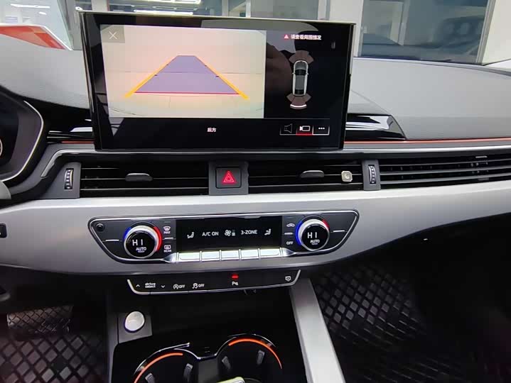 Фото 4 - Audi A5