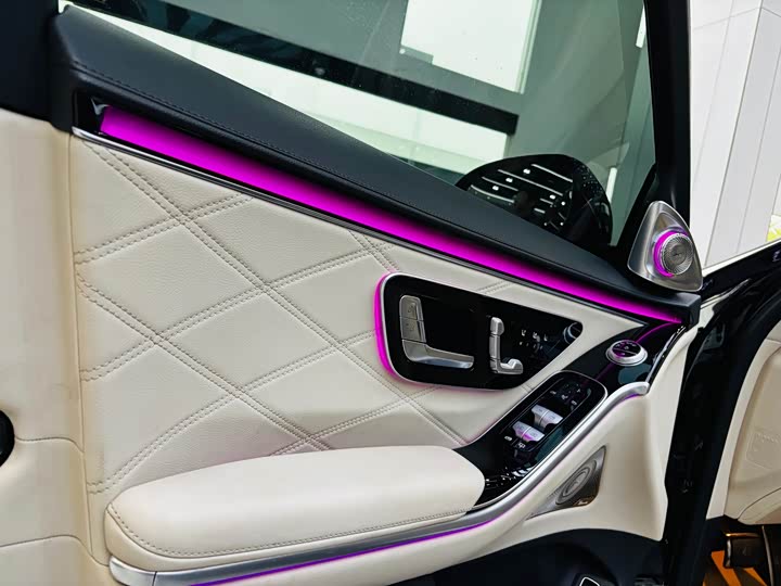 Фото 5 - Mercedes-Benz Maybach S-Class