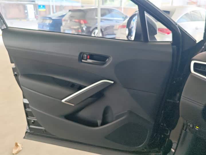 Фото 7 - Toyota Corolla Cross