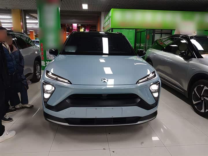 Фото 3 - Nio ES6