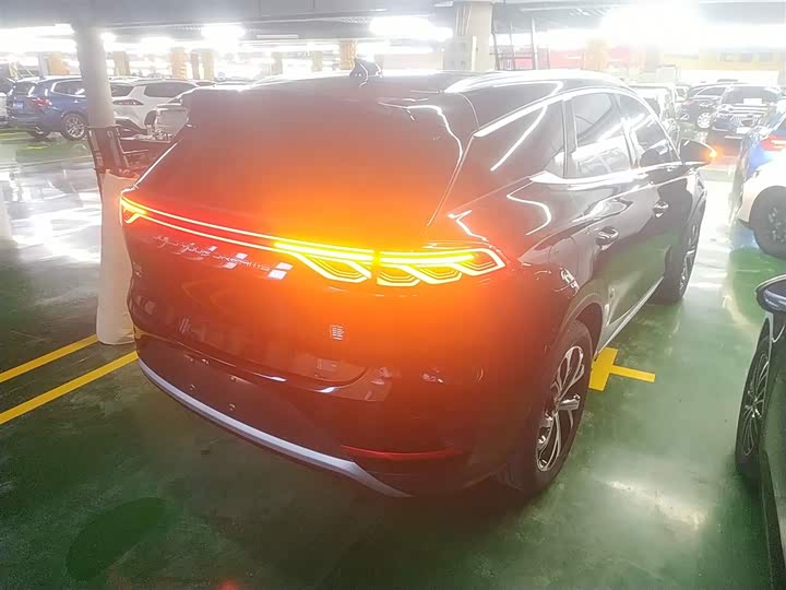 Фото 7 - BYD Tang Hybrid/EV