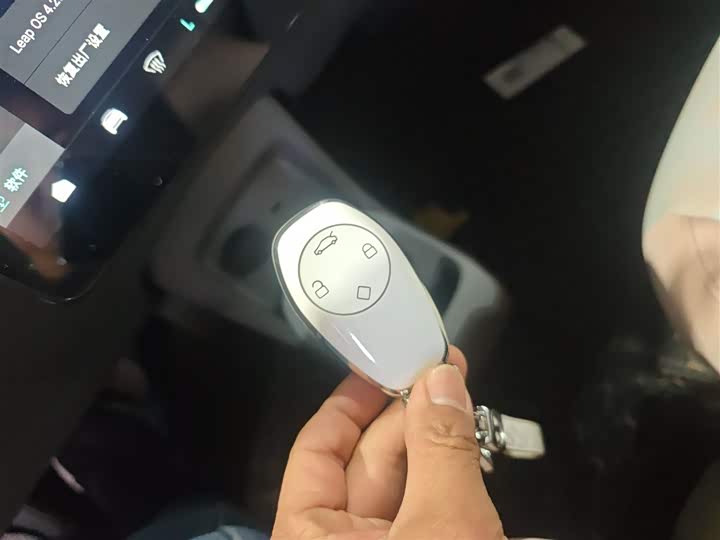 Фото 9 - Leapmotor T03