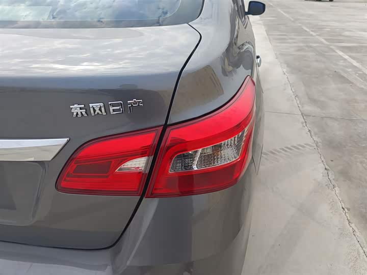 Фото 8 - Nissan Sylphy