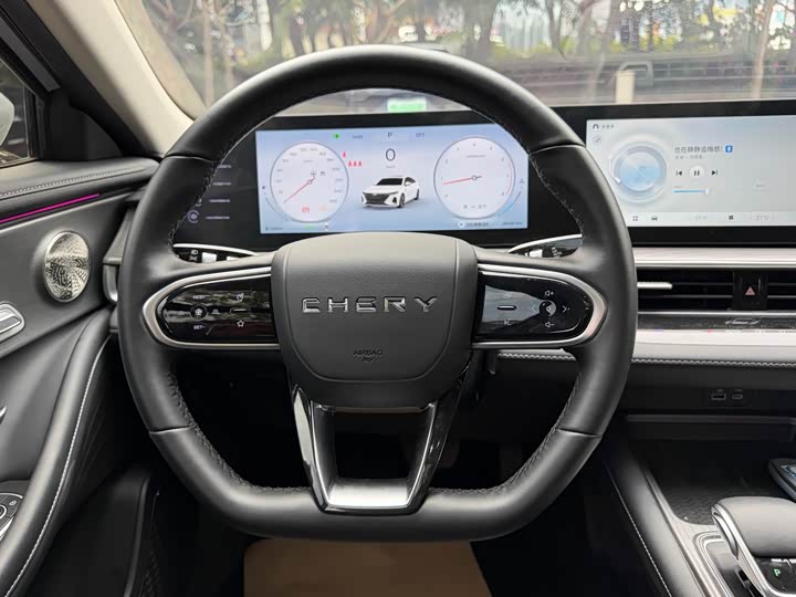 Фото 9 - Chery Arrizo 8