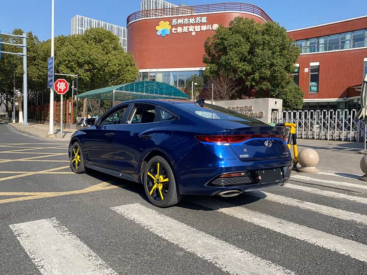 Фото 6 - Hyundai Lafesta