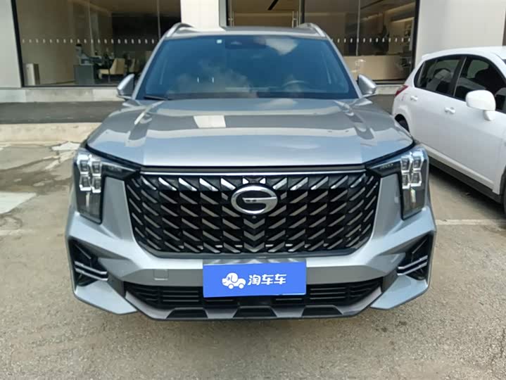 Фото 2 - GAC Trumpchi GS8