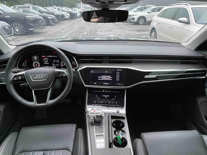 Фото 3 - Audi A6L