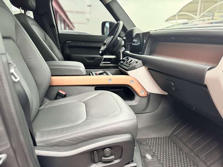 Фото 5 - Land Rover Defender