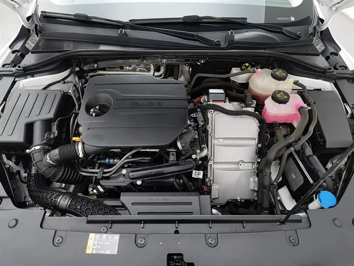 Фото 6 - Roewe D7