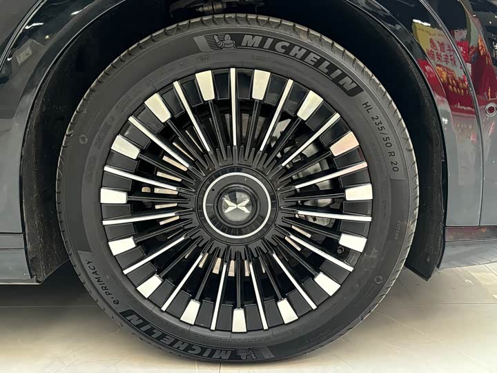 Фото 5 - XPeng X9