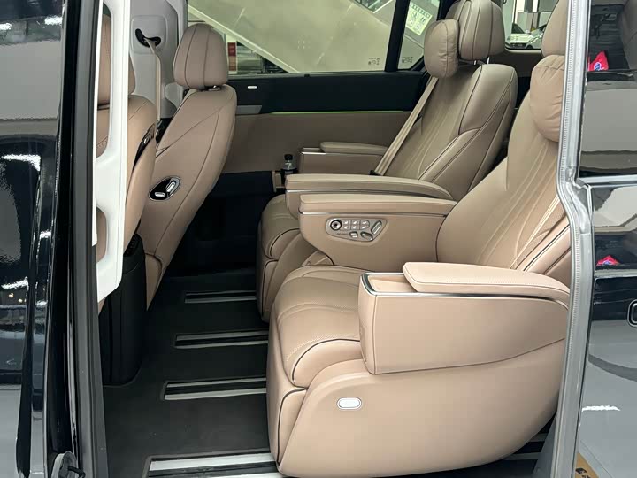 Фото 7 - XPeng X9