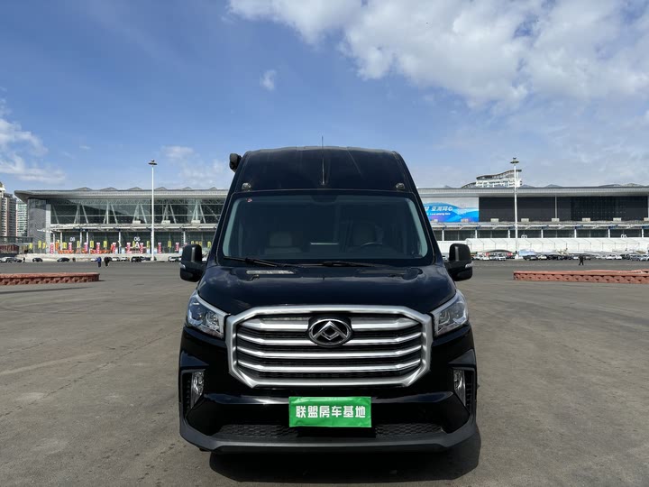 Фото 1 - Maxus V90