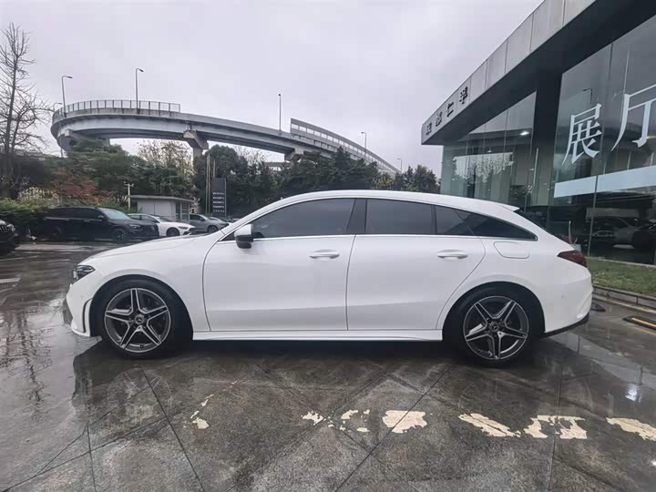 Фото 4 - Mercedes-Benz CLA-Class