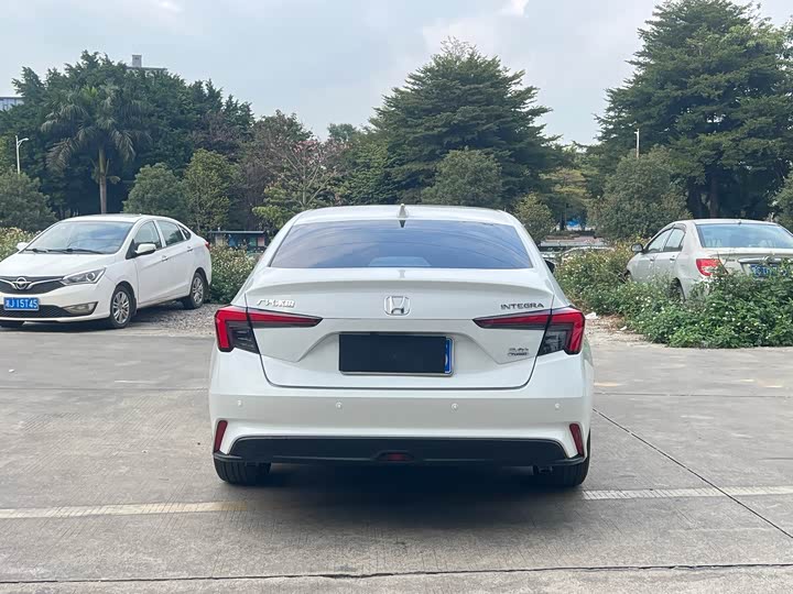 Фото 8 - Honda Integra