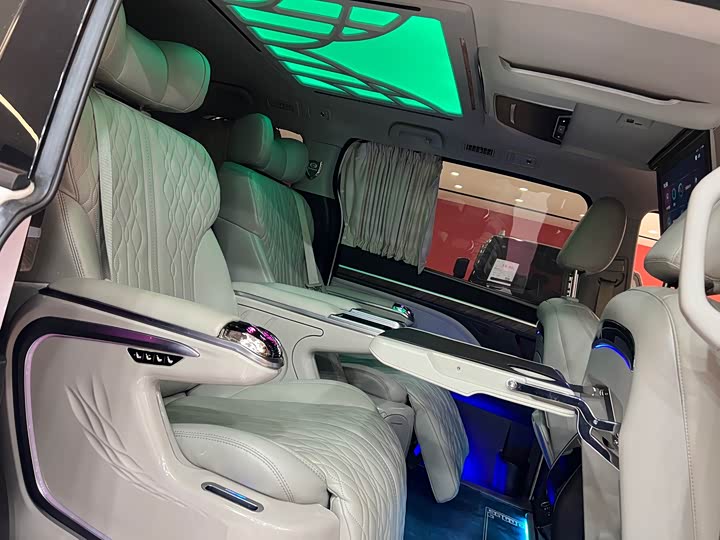 Фото 6 - GAC Trumpchi M8