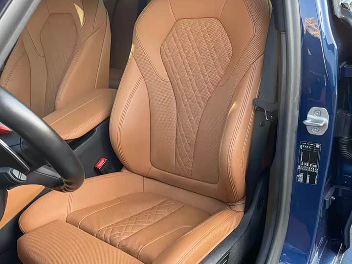 Фото 5 - BMW 5 Series