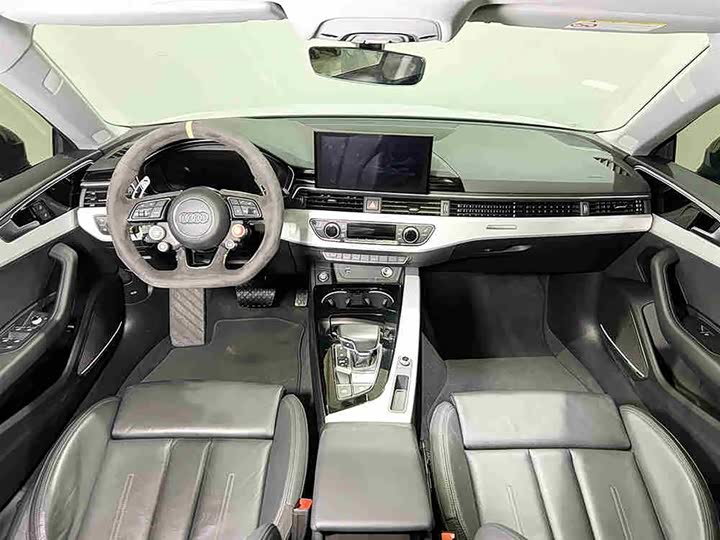 Фото 9 - Audi A5