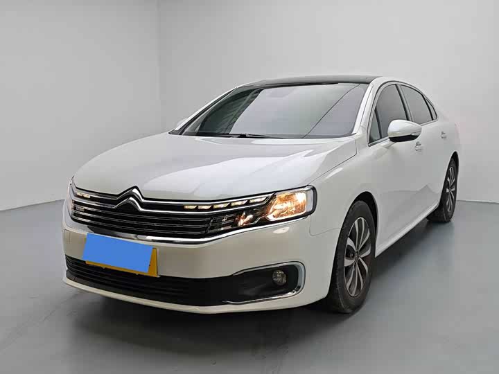 Фото 1 - Citroen C6