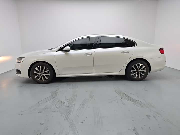 Фото 3 - Citroen C6