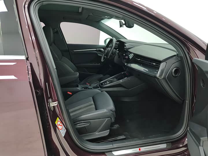 Фото 9 - Audi A3