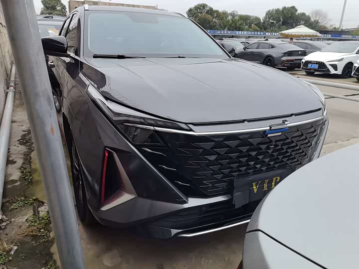 Фото 3 - Changan Oshan Z6