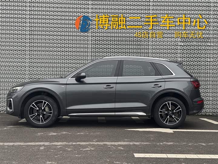 Фото 3 - Audi Q5L