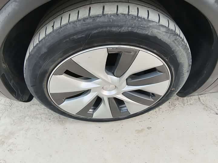 Фото 5 - Tesla Model Y