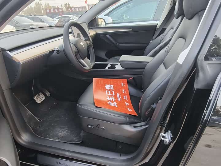 Фото 7 - Tesla Model Y