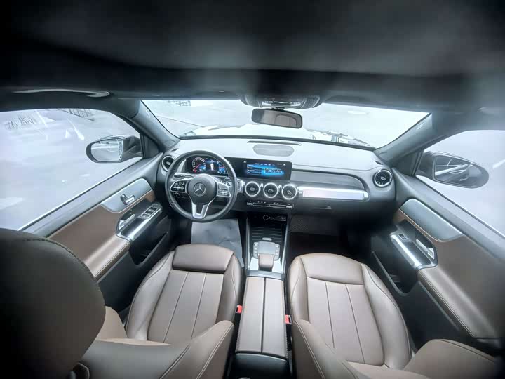 Фото 5 - Mercedes-Benz GLB-Class