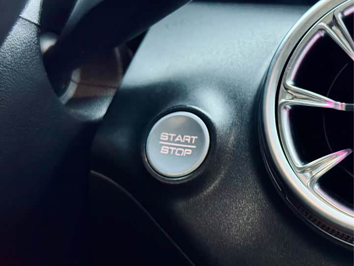 Фото 5 - Tank 300