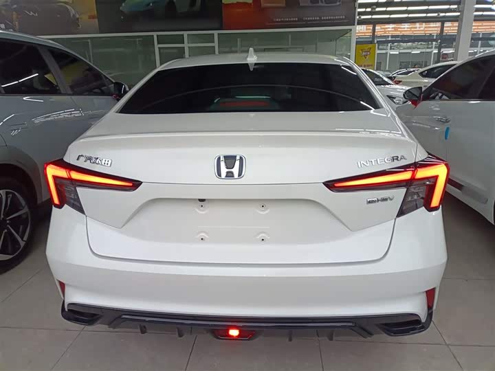 Фото 6 - Honda Integra