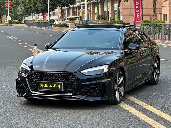 Фото 2 - Audi A5