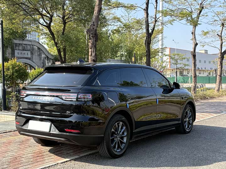 Фото 7 - Leapmotor C11