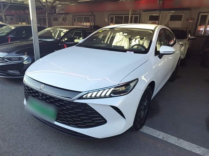 Фото 2 - BYD Qin Plus