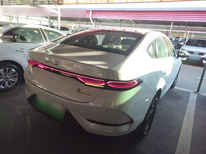 Фото 7 - BYD Qin Plus