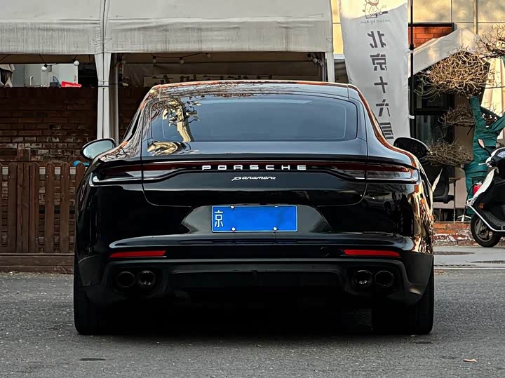 Фото 8 - Porsche Panamera