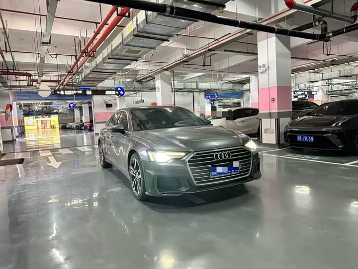 Фото 3 - Audi A6L