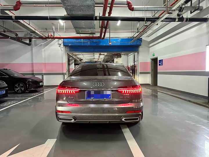 Фото 6 - Audi A6L