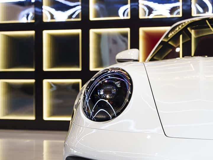 Фото 8 - Porsche 911