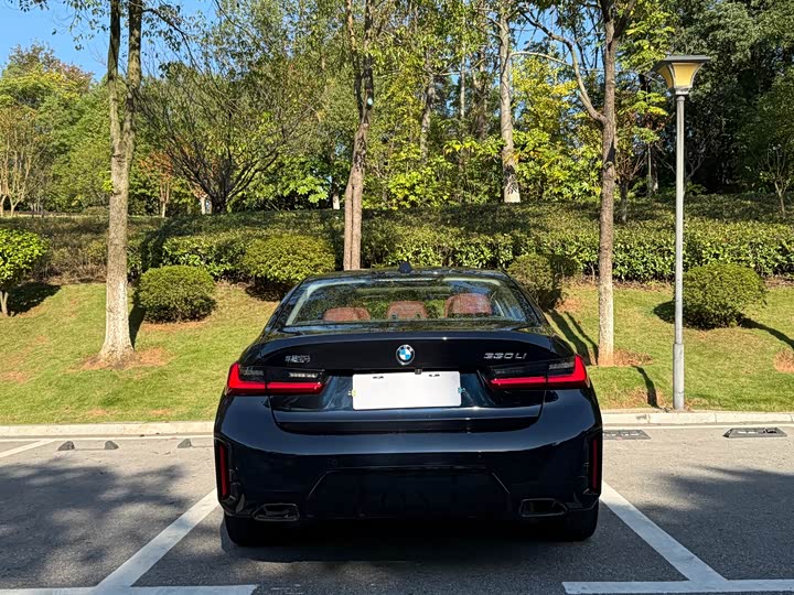 Фото 9 - BMW 3 Series