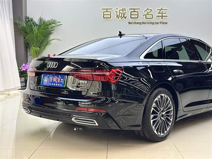 Фото 6 - Audi A6L Hybrid