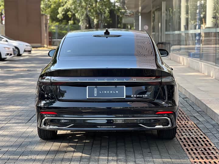 Фото 6 - Lincoln Z (Zephyr)