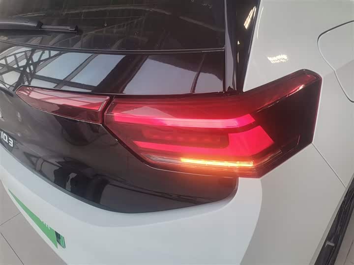 Фото 8 - Volkswagen ID.3