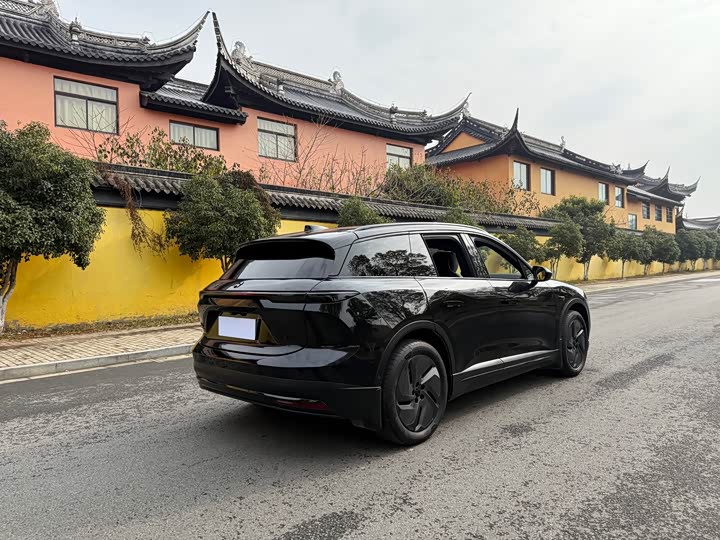 Фото 5 - Nio ES6