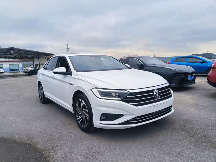 Фото 3 - Volkswagen Sagitar L