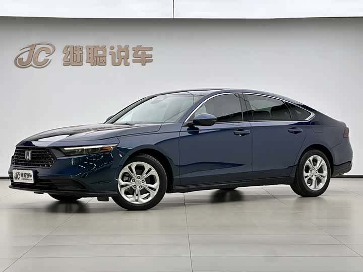 Фото 1 - Honda Accord