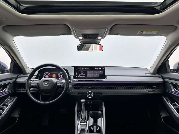 Фото 7 - Honda Accord