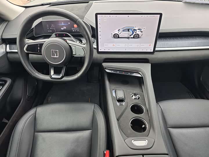 Фото 6 - Zeekr 001