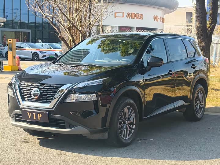 Фото 1 - Nissan X-Trail