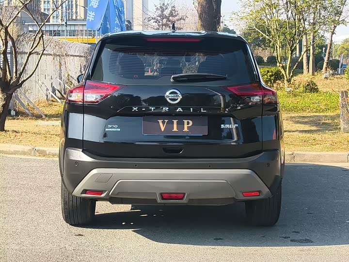 Фото 8 - Nissan X-Trail